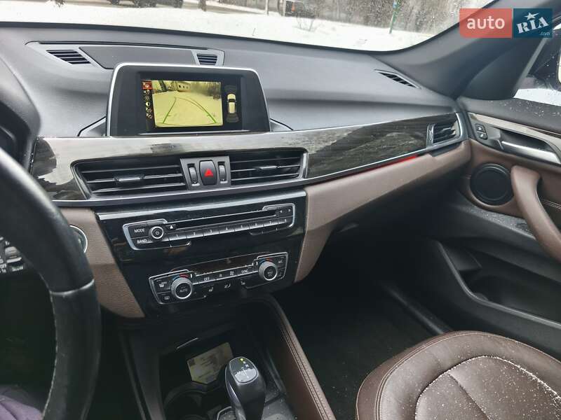 Позашляховик / Кросовер BMW X1 2017 в Дніпрі