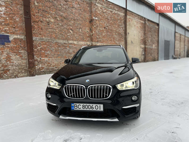 Внедорожник / Кроссовер BMW X1 2015 в Львове