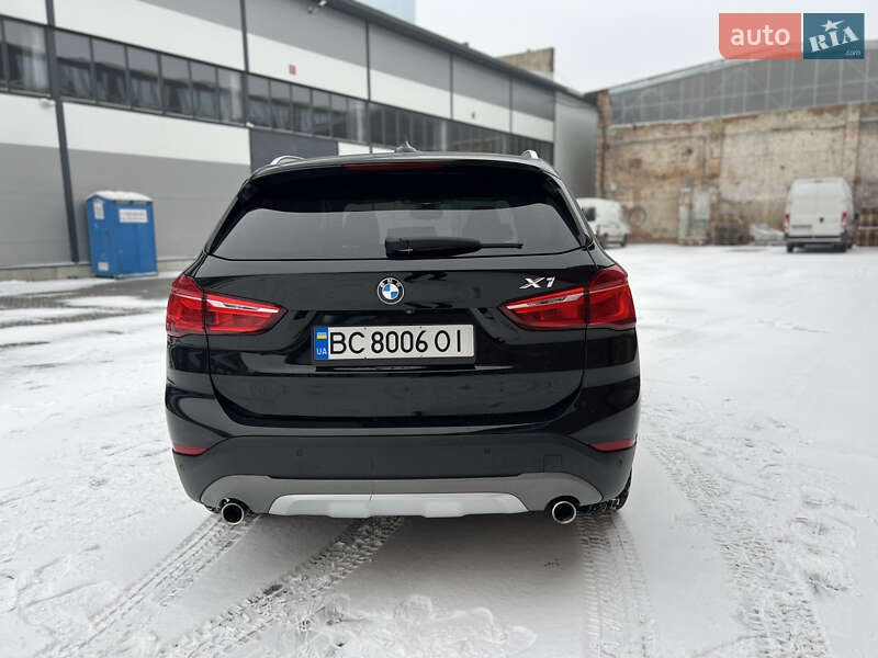 Внедорожник / Кроссовер BMW X1 2015 в Львове