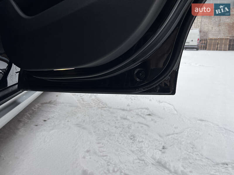 Внедорожник / Кроссовер BMW X1 2015 в Львове