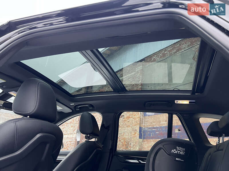 Внедорожник / Кроссовер BMW X1 2015 в Львове