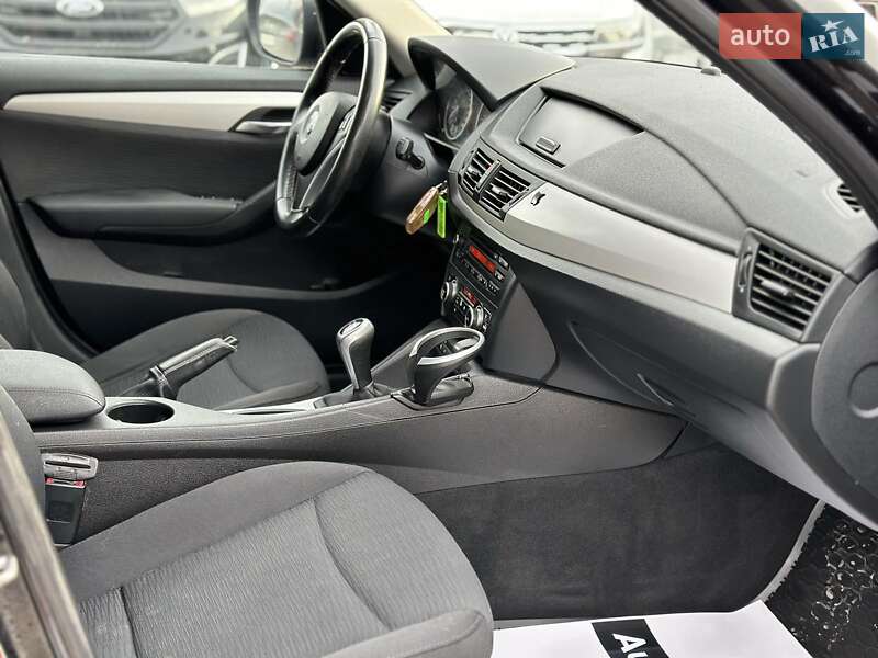 Позашляховик / Кросовер BMW X1 2011 в Вінниці