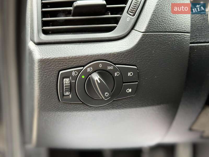 Позашляховик / Кросовер BMW X1 2011 в Вінниці