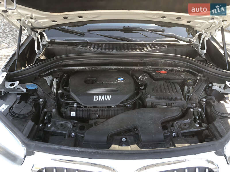 Внедорожник / Кроссовер BMW X1 2017 в Днепре фото 28 Внедорожник / Кроссовер BMW X1 2017 в Днепре