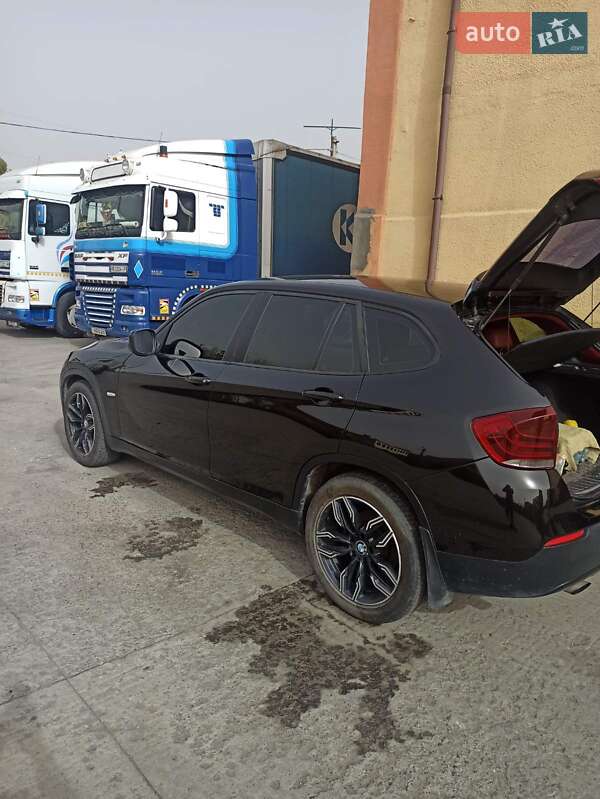 Внедорожник / Кроссовер BMW X1 2012 в Павлограде