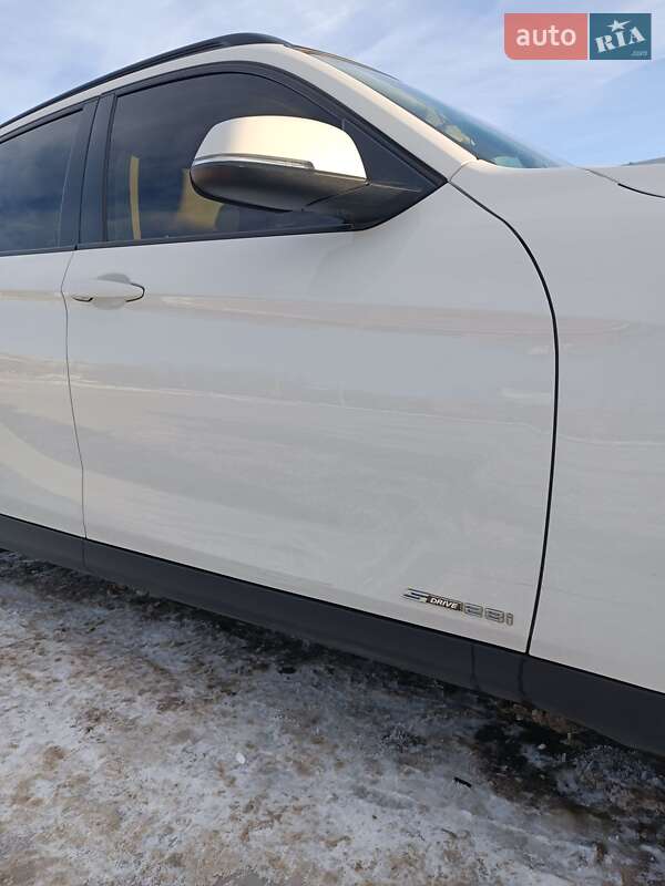 Позашляховик / Кросовер BMW X1 2013 в Житомирі фото 18 Позашляховик / Кросовер BMW X1 2013 в Житомирі