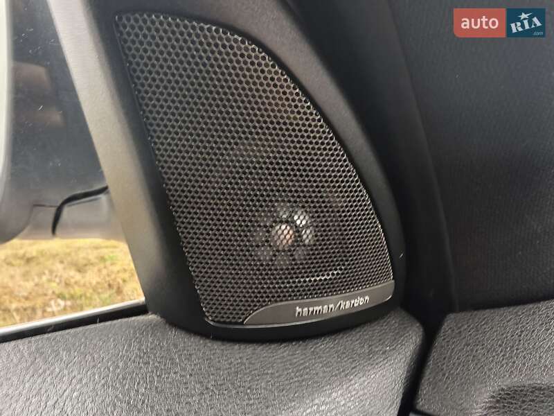 Внедорожник / Кроссовер BMW X1 2016 в Виннице