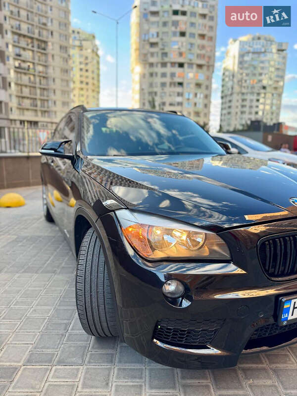 Внедорожник / Кроссовер BMW X1 2015 в Одессе