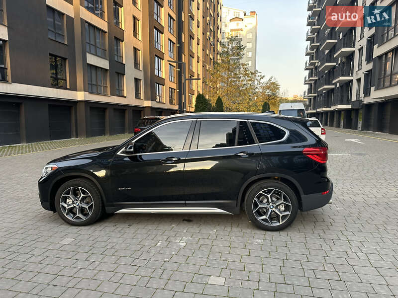 Внедорожник / Кроссовер BMW X1 2015 в Ивано-Франковске