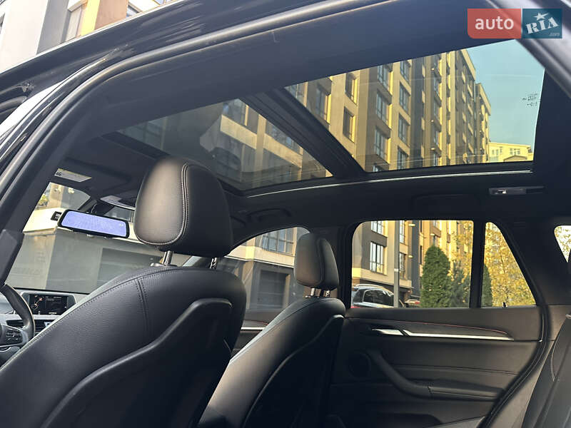 Внедорожник / Кроссовер BMW X1 2015 в Ивано-Франковске