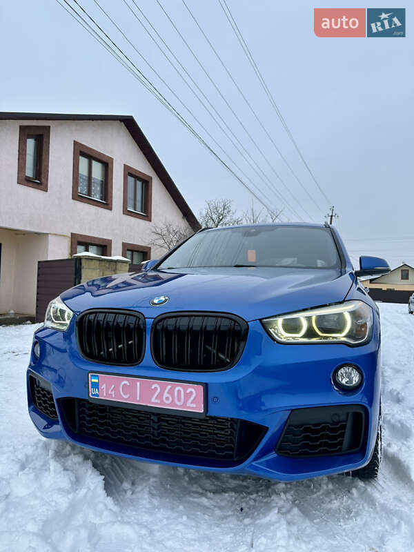 Позашляховик / Кросовер BMW X1 2016 в Звягелі