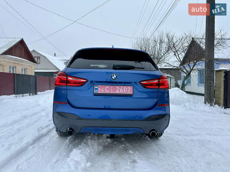 Позашляховик / Кросовер BMW X1 2016 в Звягелі