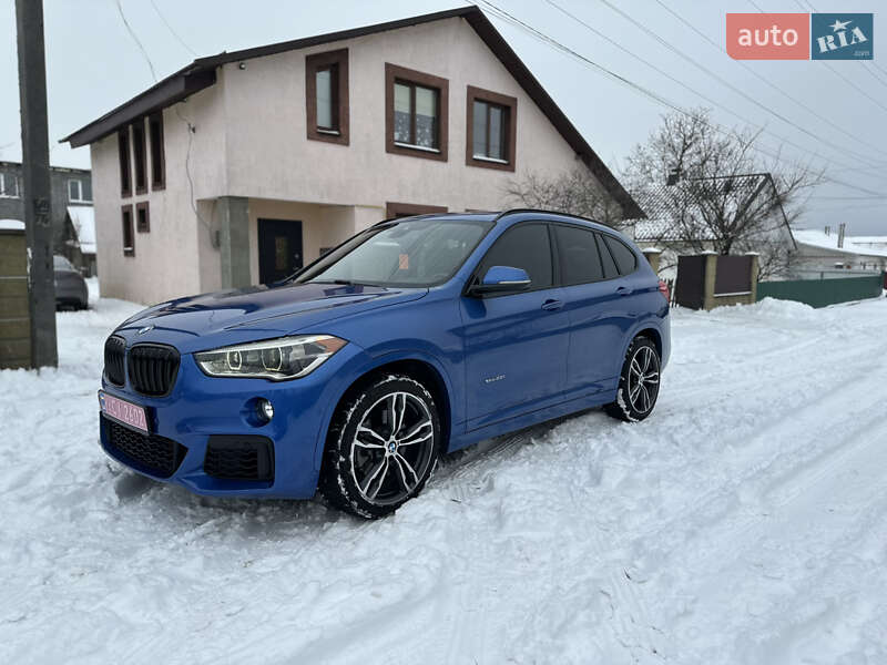 Позашляховик / Кросовер BMW X1 2016 в Звягелі