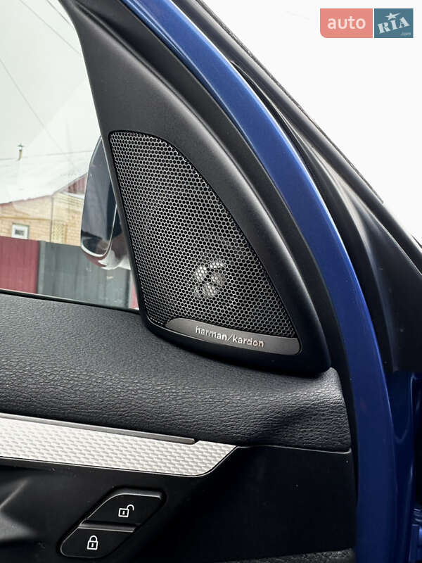 Позашляховик / Кросовер BMW X1 2016 в Звягелі