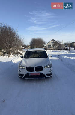 Позашляховик / Кросовер BMW X1 2016 в Ніжині