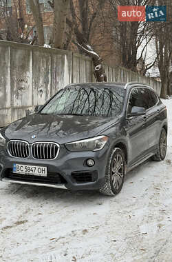 Позашляховик / Кросовер BMW X1 2016 в Львові