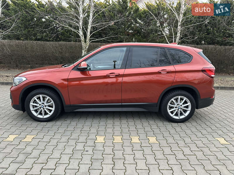 Внедорожник / Кроссовер BMW X1 2020 в Одессе