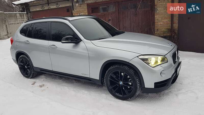 Внедорожник / Кроссовер BMW X1 2014 в Киеве