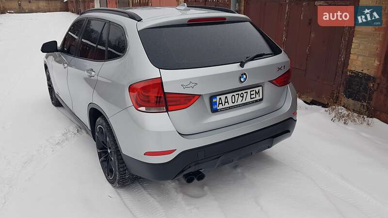 Внедорожник / Кроссовер BMW X1 2014 в Киеве