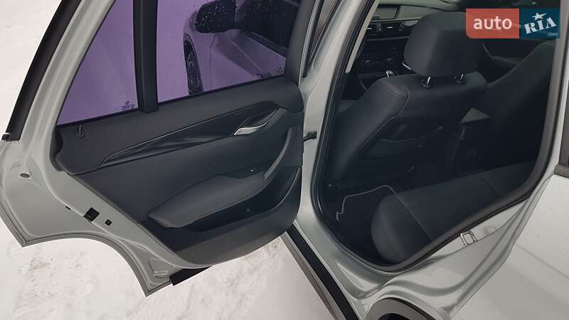 Внедорожник / Кроссовер BMW X1 2014 в Киеве