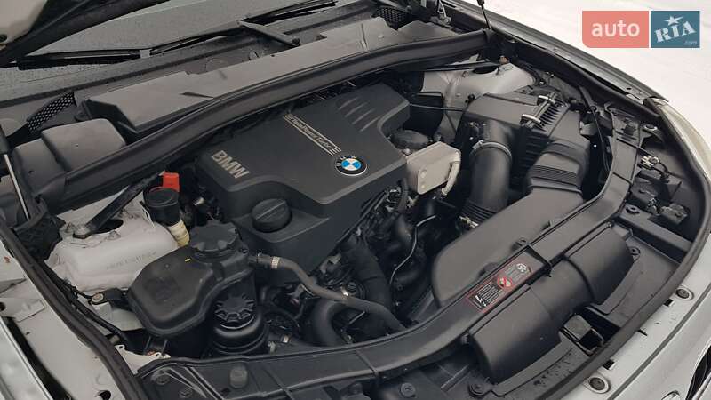 Внедорожник / Кроссовер BMW X1 2014 в Киеве