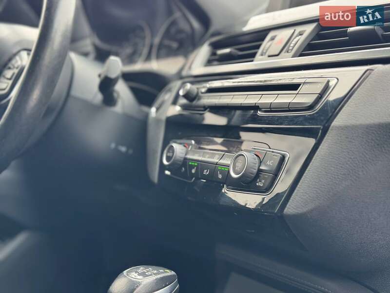 Внедорожник / Кроссовер BMW X1 2017 в Львове