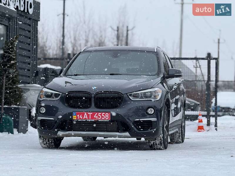 Внедорожник / Кроссовер BMW X1 2017 в Львове