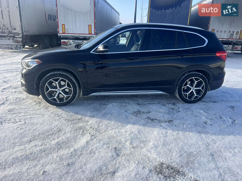 Внедорожник / Кроссовер BMW X1 2018 в Львове фото 17 Внедорожник / Кроссовер BMW X1 2018 в Львове
