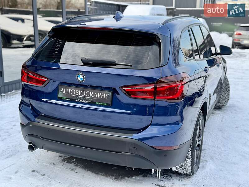 Внедорожник / Кроссовер BMW X1 2017 в Киеве