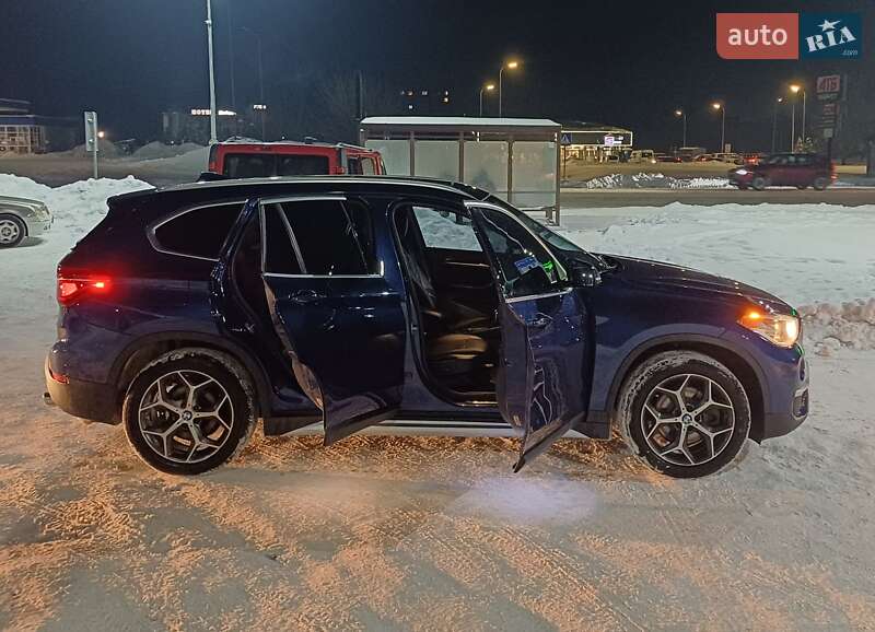 Внедорожник / Кроссовер BMW X1 2018 в Ковеле