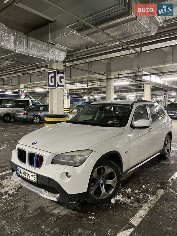 Внедорожник / Кроссовер BMW X1 2012 в Киеве фото Внедорожник / Кроссовер BMW X1 2012 в Киеве