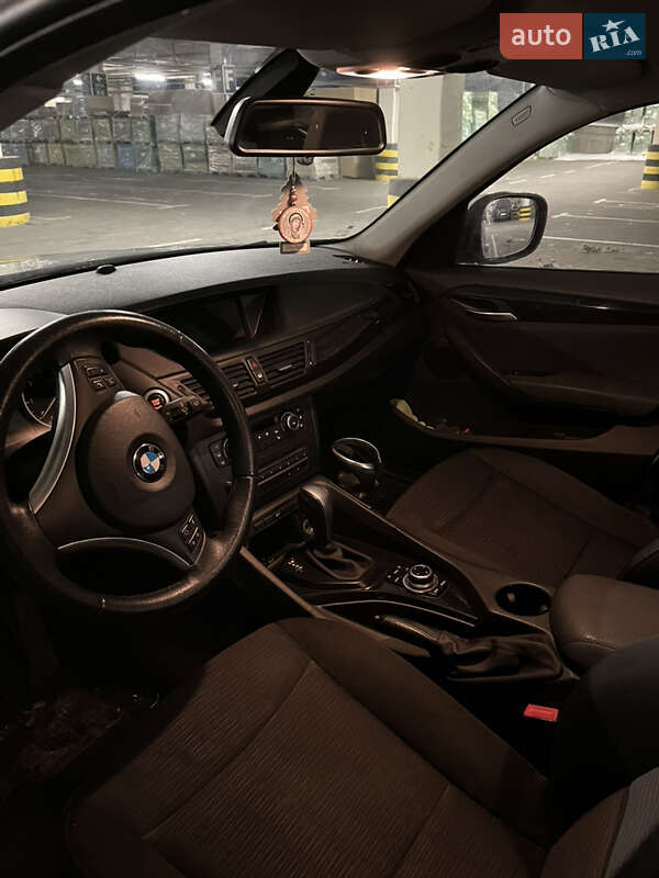Внедорожник / Кроссовер BMW X1 2012 в Киеве фото 6 Внедорожник / Кроссовер BMW X1 2012 в Киеве