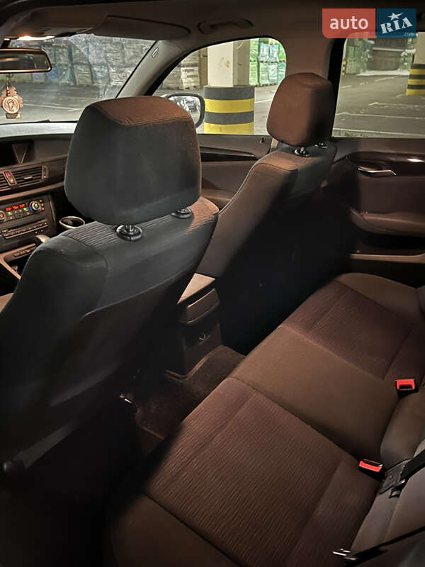 Внедорожник / Кроссовер BMW X1 2012 в Киеве фото 14 Внедорожник / Кроссовер BMW X1 2012 в Киеве