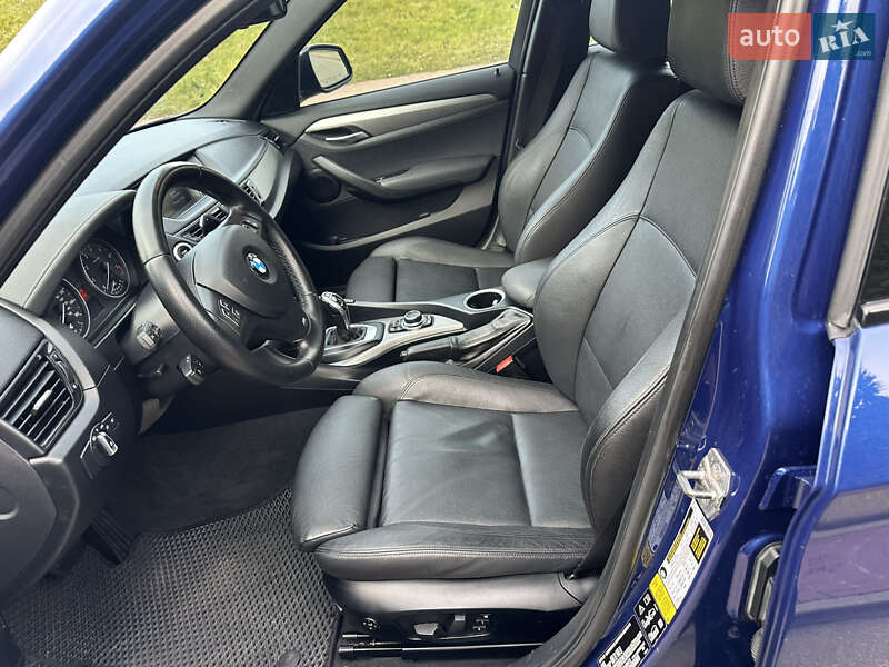 Внедорожник / Кроссовер BMW X1 2015 в Киеве