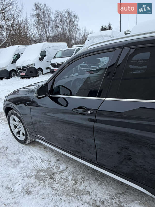 Внедорожник / Кроссовер BMW X1 2013 в Дубно фото 14 Внедорожник / Кроссовер BMW X1 2013 в Дубно