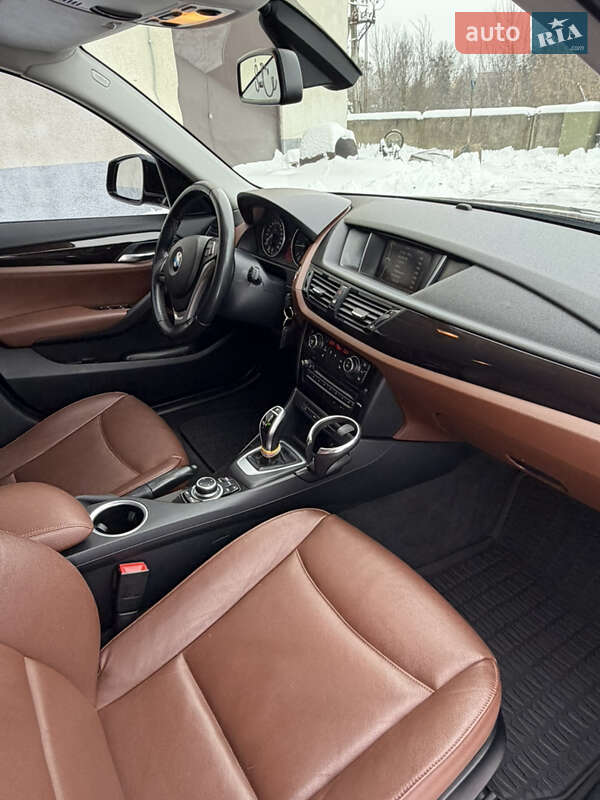 Внедорожник / Кроссовер BMW X1 2013 в Дубно фото 32 Внедорожник / Кроссовер BMW X1 2013 в Дубно