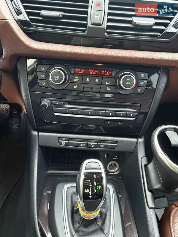 Внедорожник / Кроссовер BMW X1 2013 в Дубно фото 47 Внедорожник / Кроссовер BMW X1 2013 в Дубно