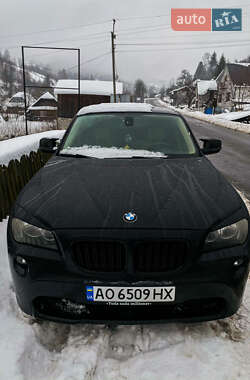 Внедорожник / Кроссовер BMW X1 2010 в Межгорье