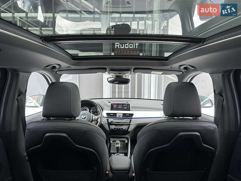 Внедорожник / Кроссовер BMW X1 2022 в Киеве