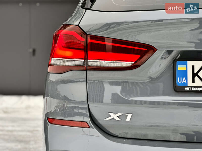 Внедорожник / Кроссовер BMW X1 2022 в Киеве