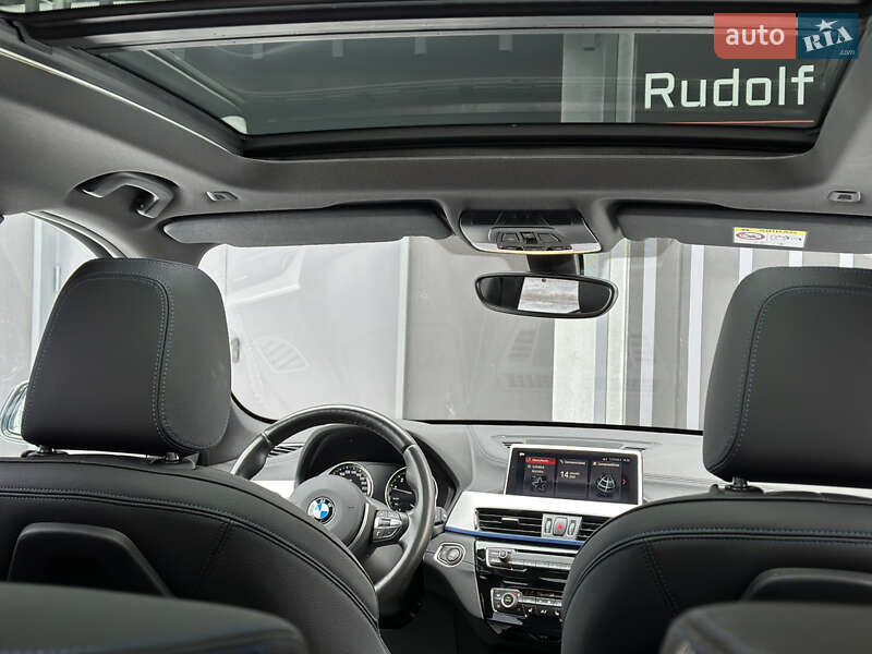 Внедорожник / Кроссовер BMW X1 2022 в Киеве