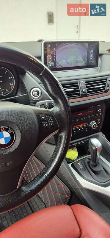 Внедорожник / Кроссовер BMW X1 2010 в Харькове