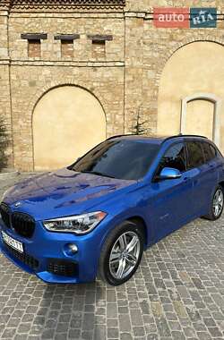Внедорожник / Кроссовер BMW X1 2017 в Киеве