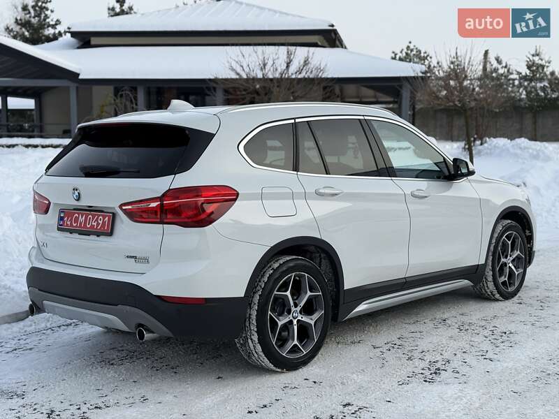 Внедорожник / Кроссовер BMW X1 2018 в Львове