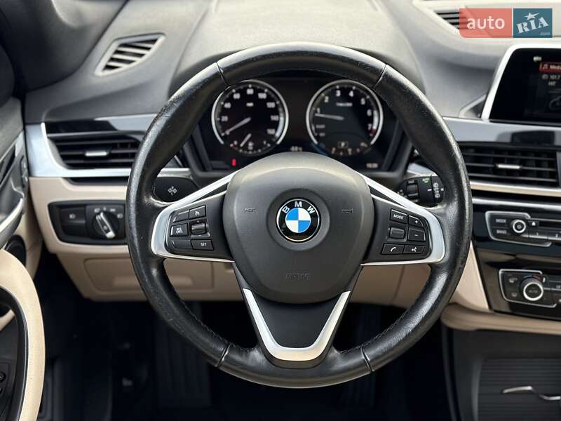 Внедорожник / Кроссовер BMW X1 2018 в Львове