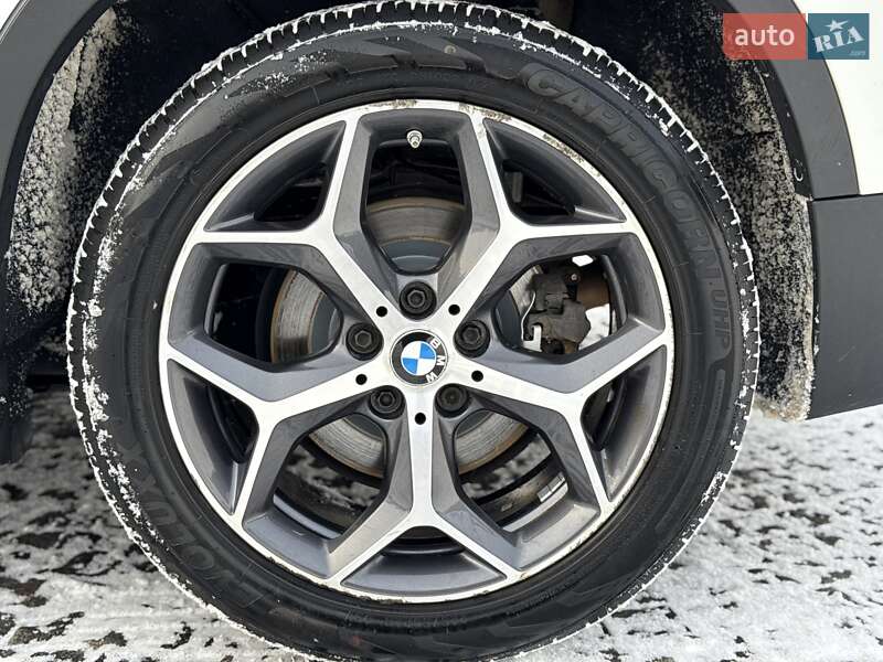 Внедорожник / Кроссовер BMW X1 2018 в Львове
