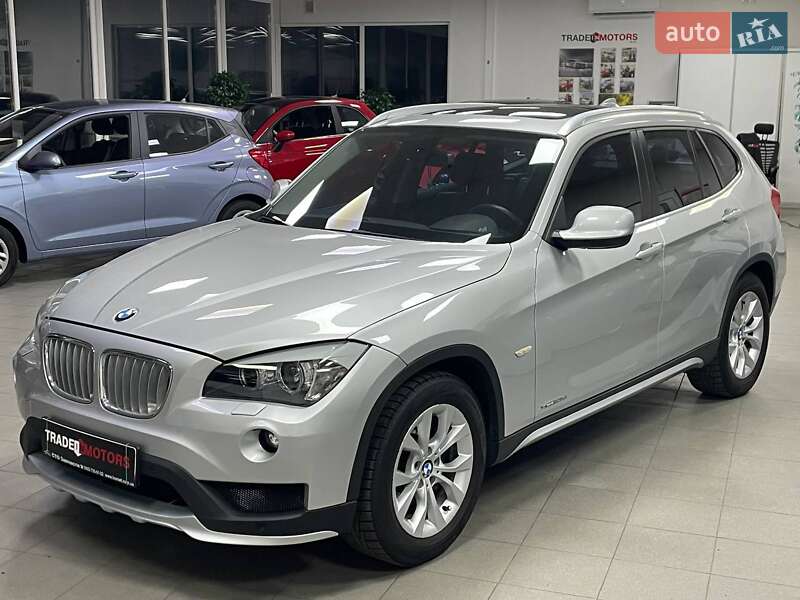 Внедорожник / Кроссовер BMW X1 2011 в Киеве