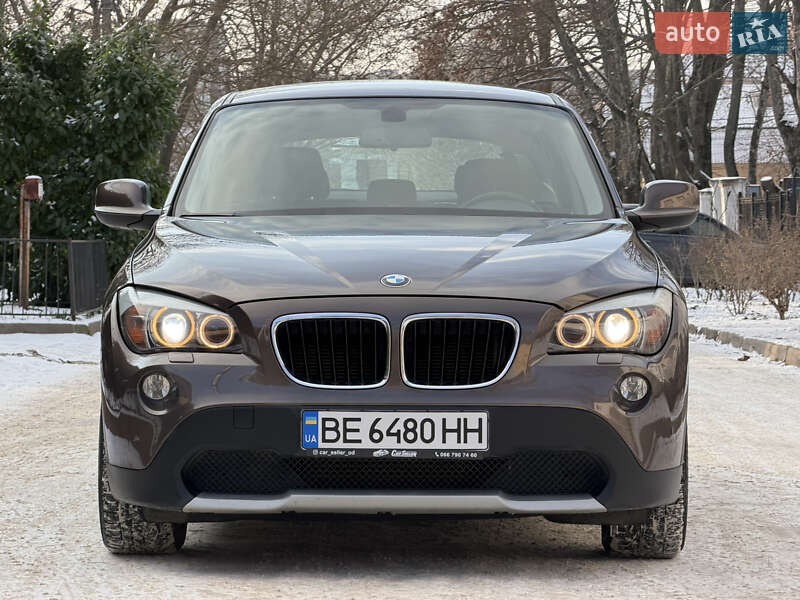 Внедорожник / Кроссовер BMW X1 2010 в Одессе