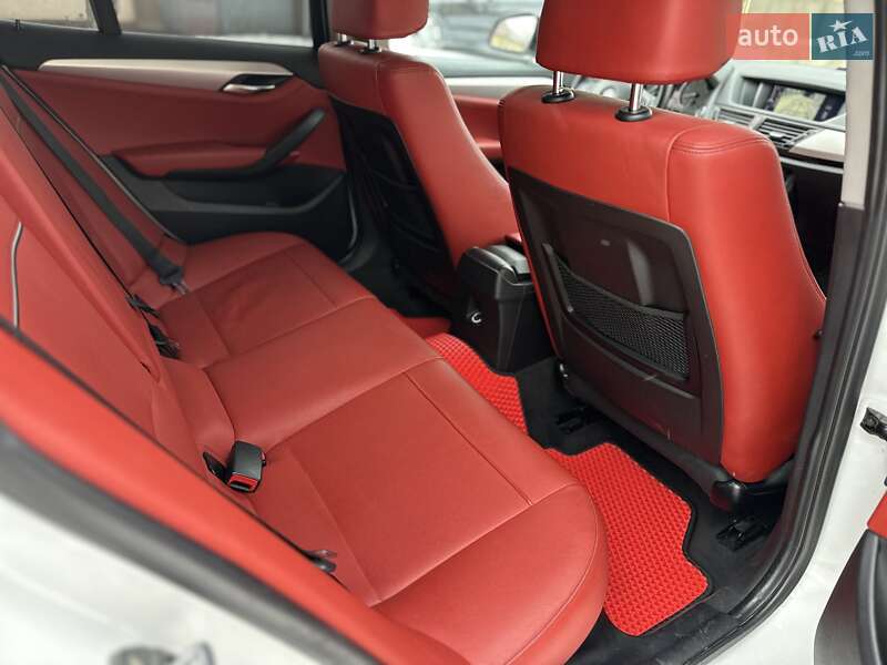 Внедорожник / Кроссовер BMW X1 2015 в Одессе фото 24 Внедорожник / Кроссовер BMW X1 2015 в Одессе