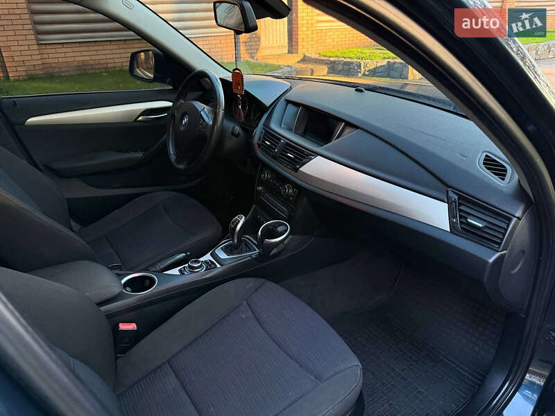 Внедорожник / Кроссовер BMW X1 2012 в Чернигове фото 23 Внедорожник / Кроссовер BMW X1 2012 в Чернигове